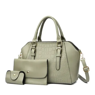 LARGE CAPACITY SHOULDER BAG